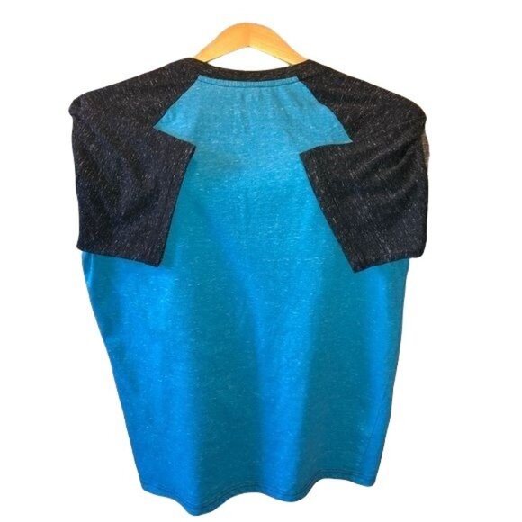 Urban Pipeline Ultimate Tee X-Large Blue & Black Raglan Sleeve Cotton/Polyester - Picture 2 of 3